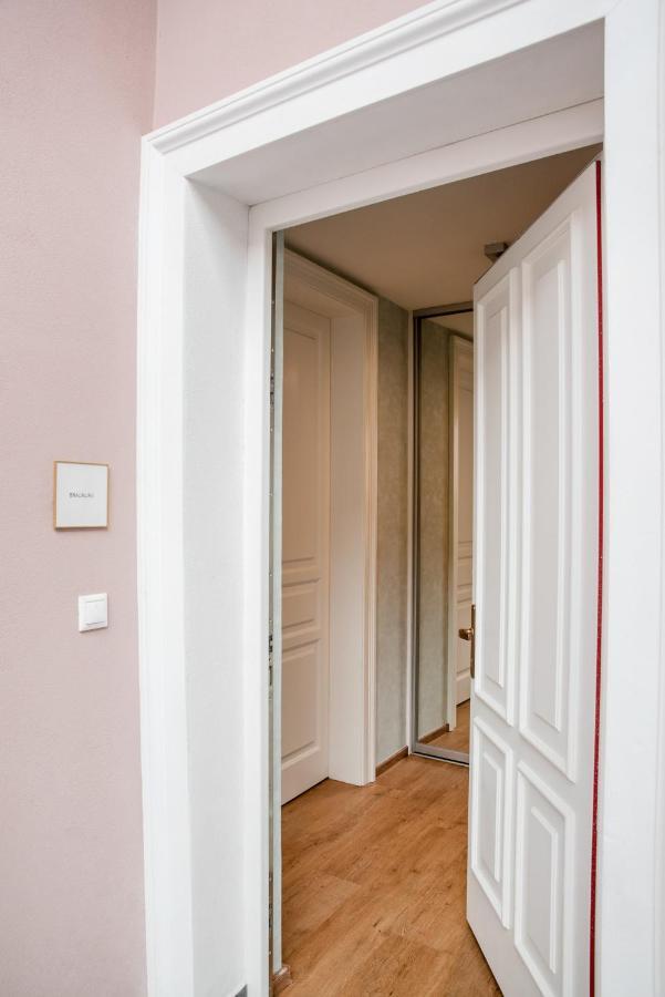 Atrio Apartments Trencin Exterior photo
