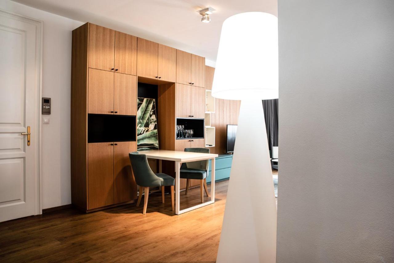 Atrio Apartments Trencin Exterior photo